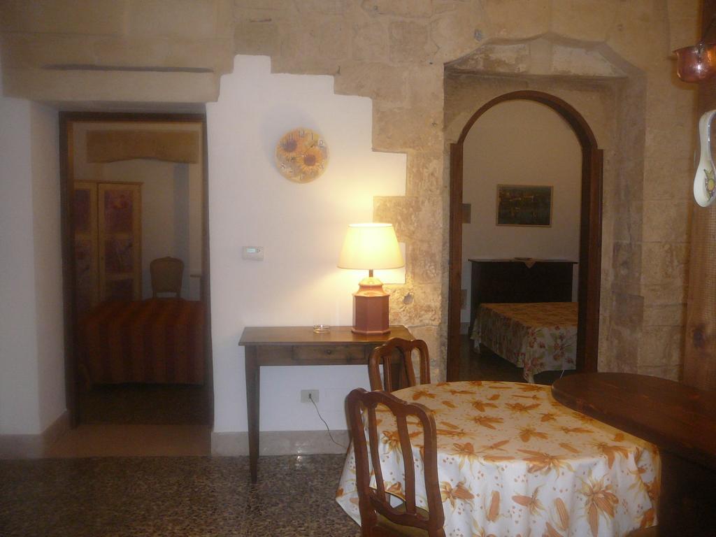 Antica Galateo Bed and Breakfast Lecce Buitenkant foto